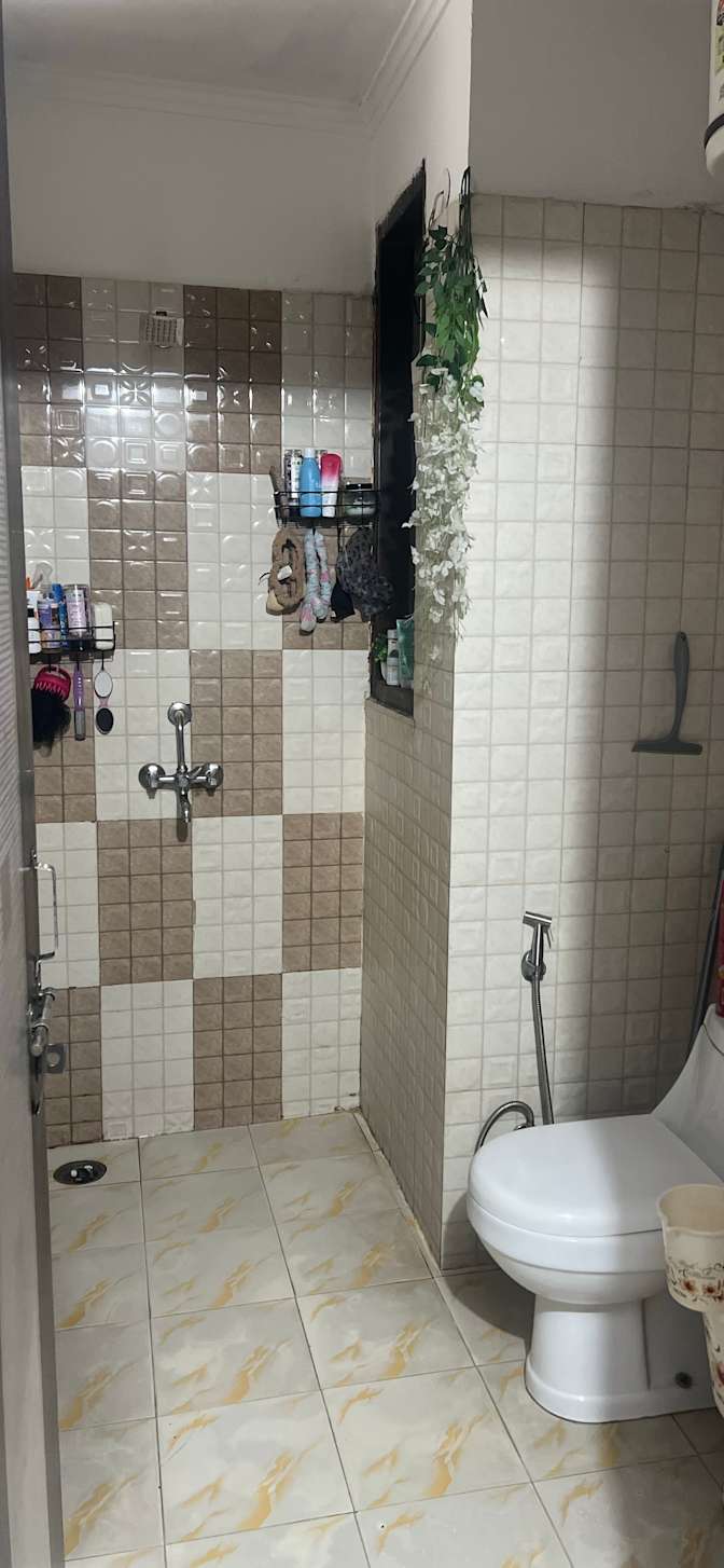 Himangi's room