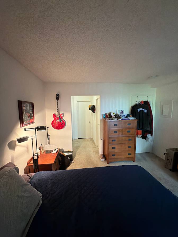 Evan Johnson's room