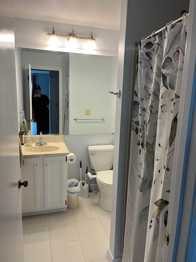 Collin Pratt's room