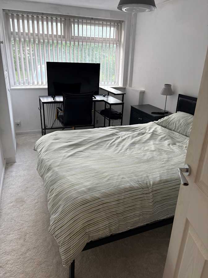 Lisa Lane's room