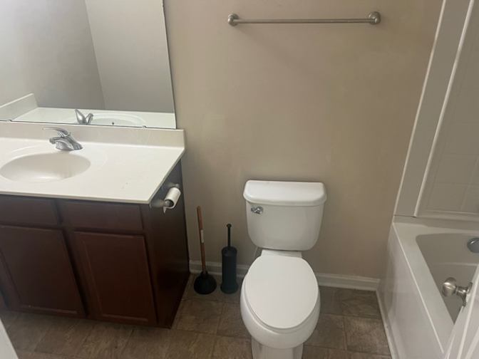 Alcove Rooms's room