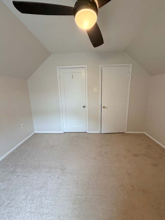 Wei Chen's room