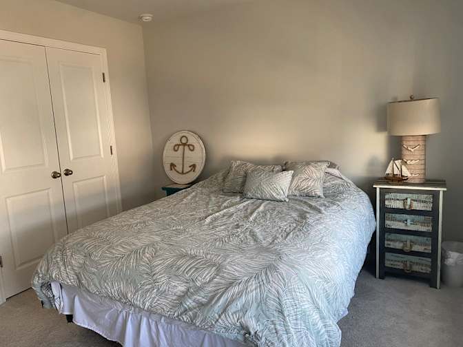 Lisa's room