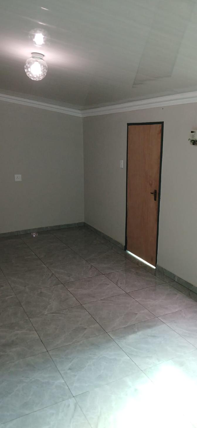 Laurance Mahlaela's room