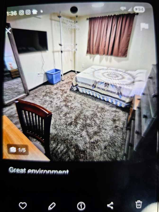 Thomas's room