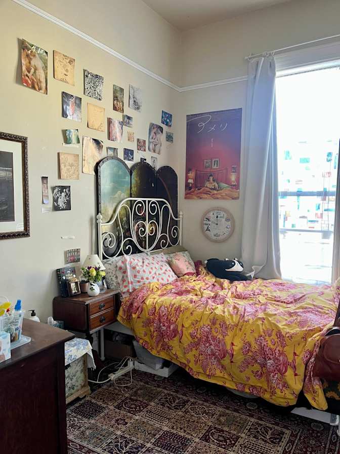 Kaia's room