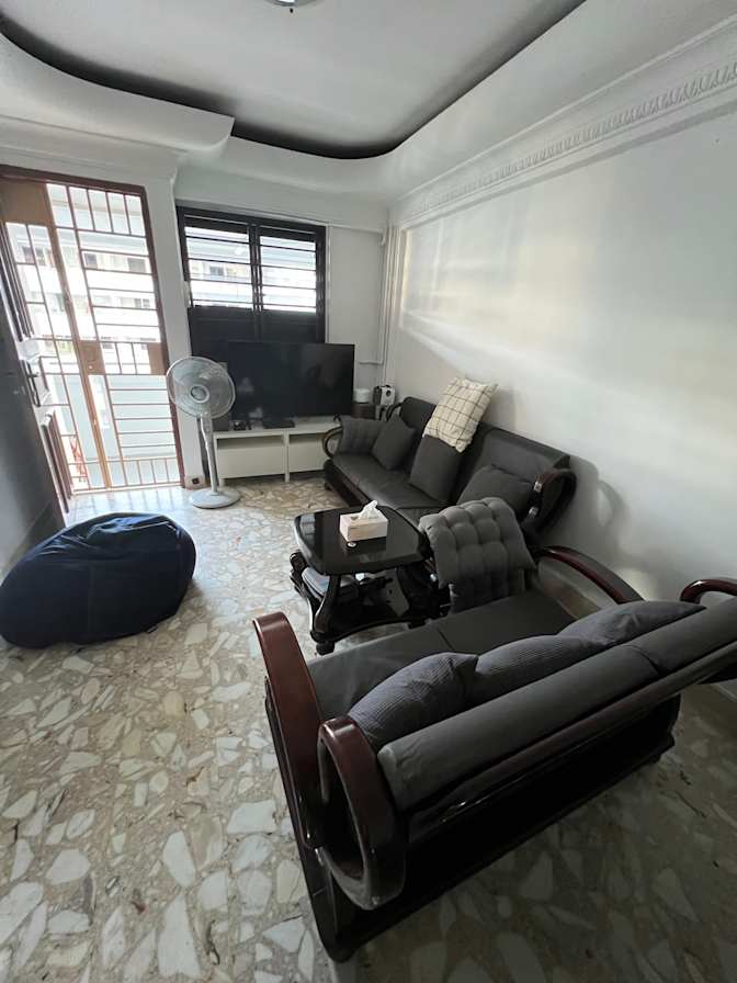 chris's room