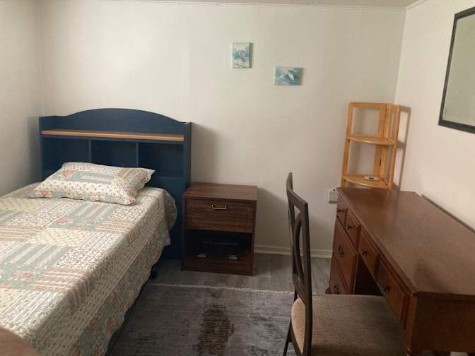 Semra's room