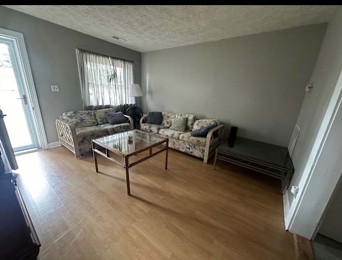 Felix's room