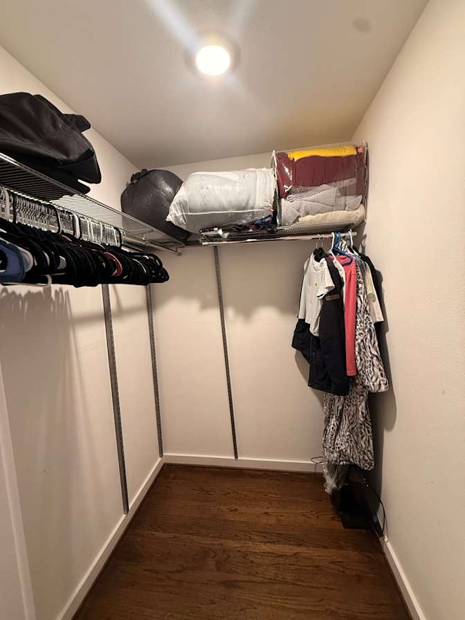 Nubia's room