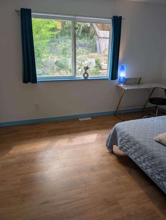 Bonny's room