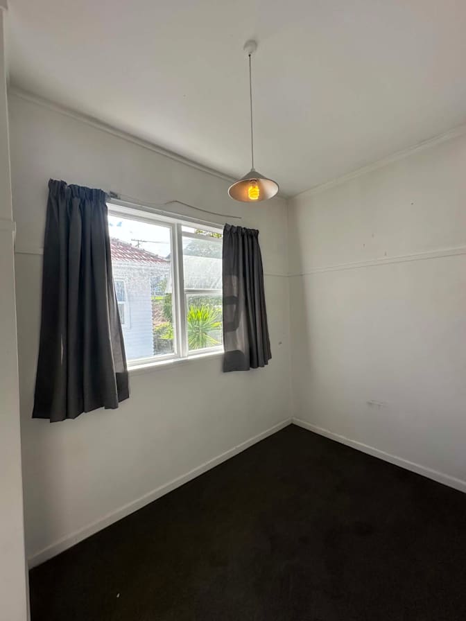 Weylin's room