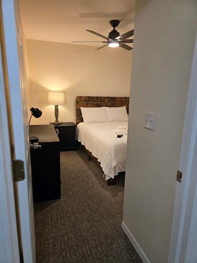 Gloria m Walker's room