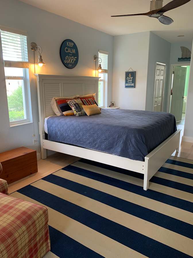 PAUL's room