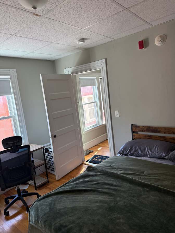 Osei's room
