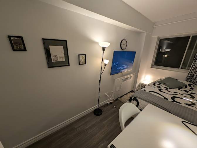 Serdar's room