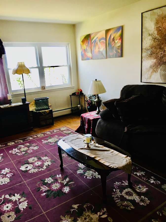 Donna's room