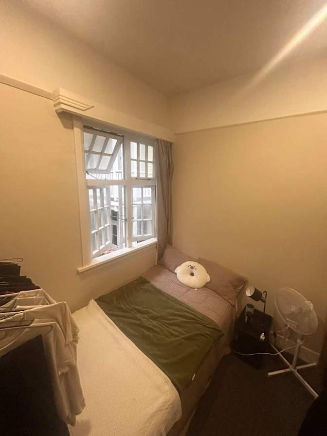 madden's room