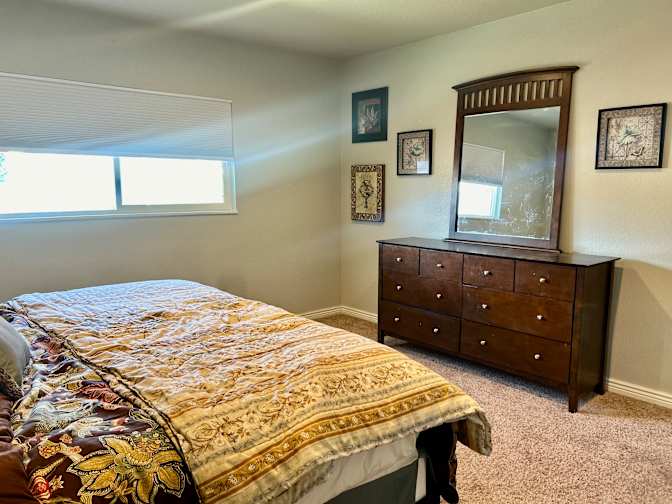Andrea's room