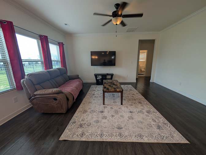 Alcove Rooms's room