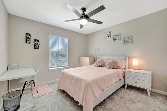 Zen's room