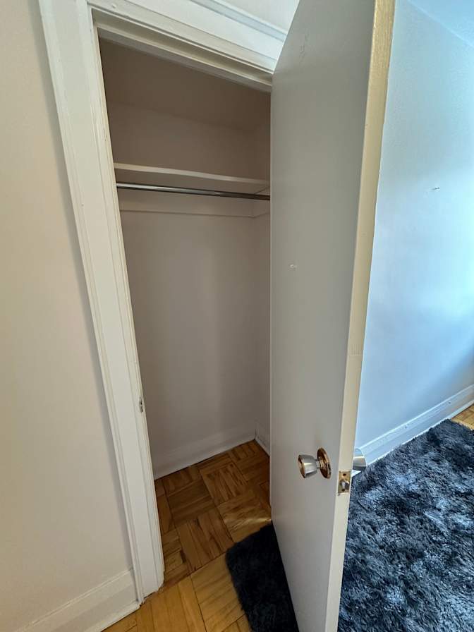 Naresh's room