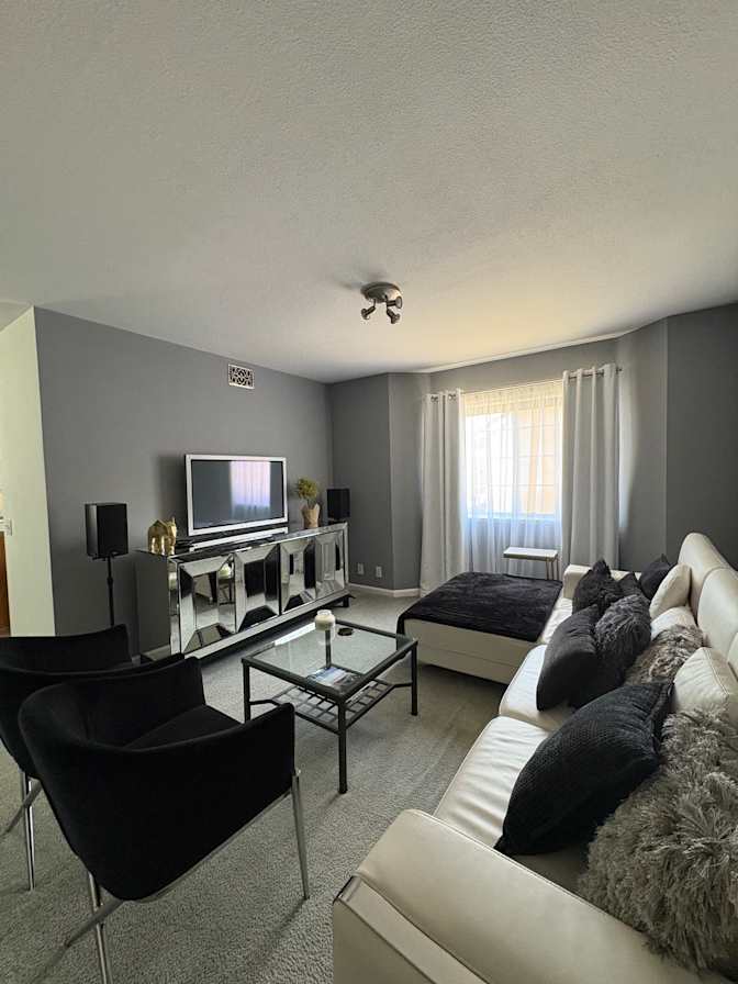 Frank's room