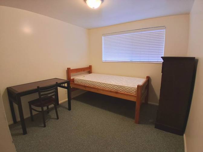 Samuel's room
