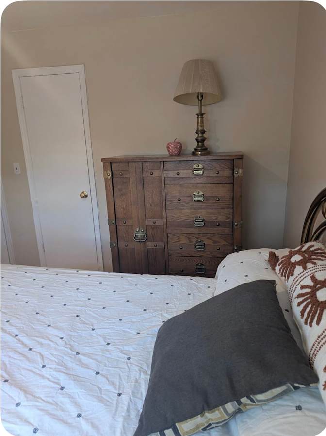 Sara's room