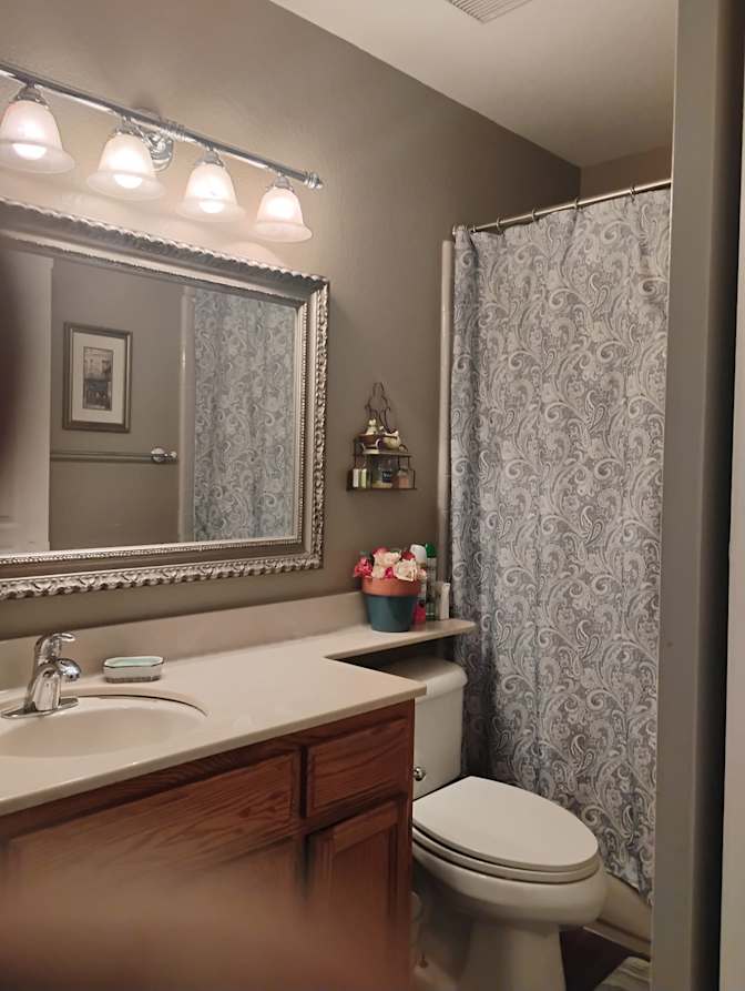 Kim Handy's room