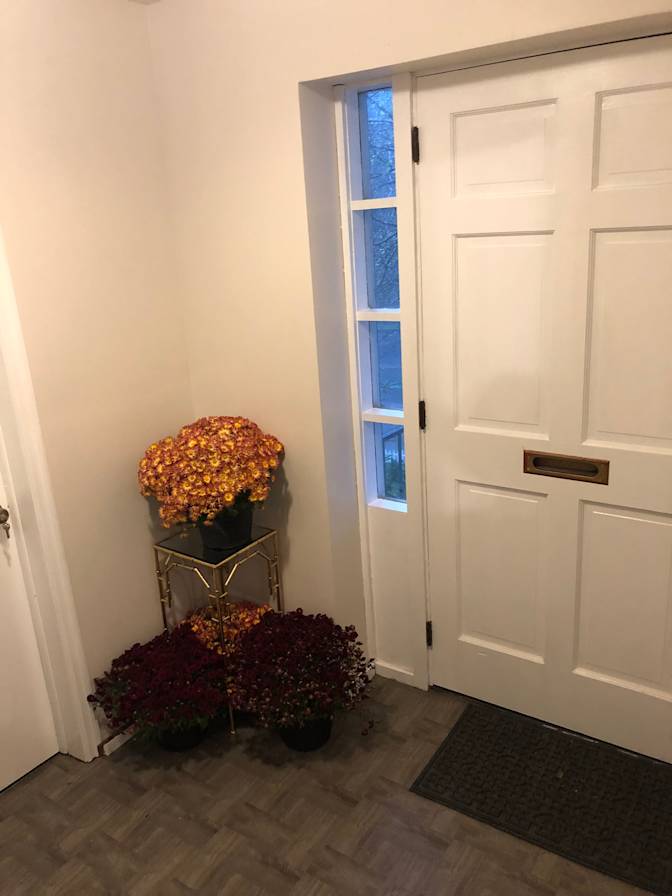 Montgomery St.'s room