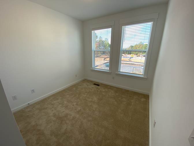 Alcove Rooms's room