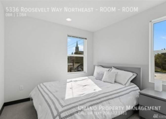 Umano Property Management's room