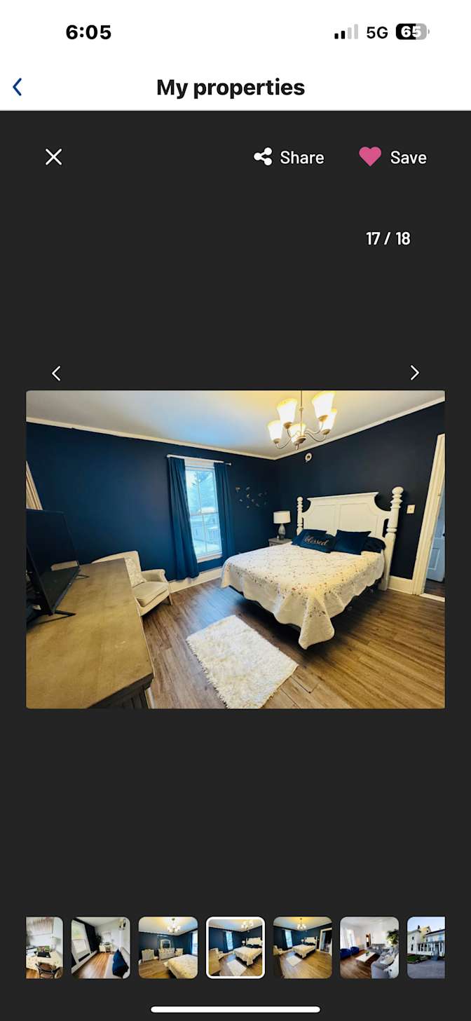 Jenna Dumoulin's room