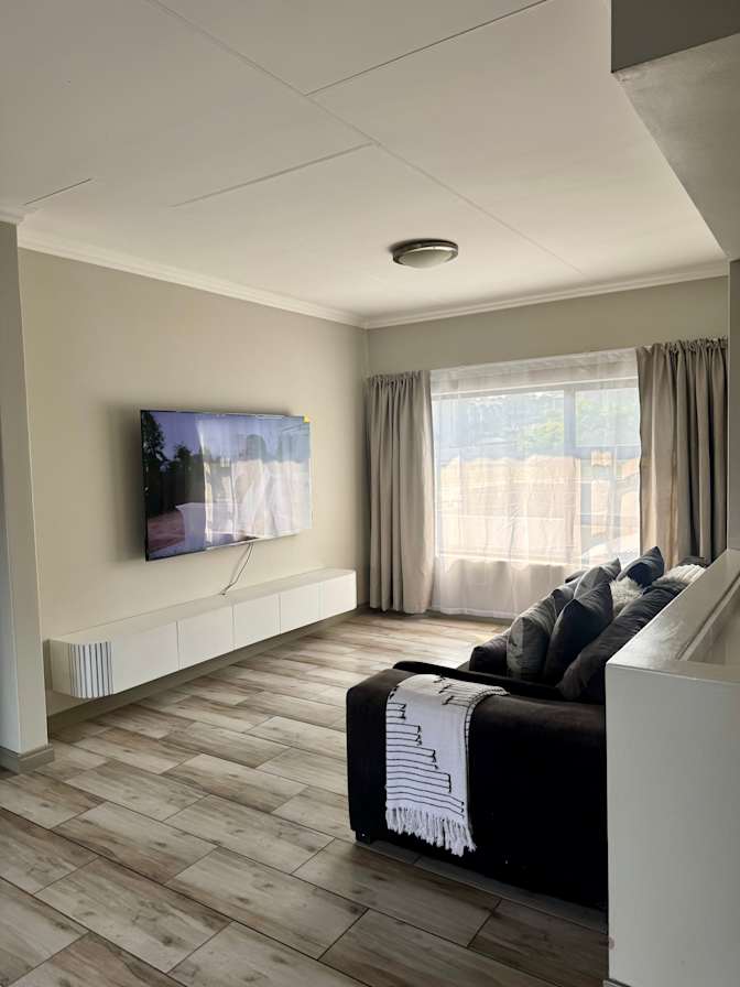 Minenhle's room