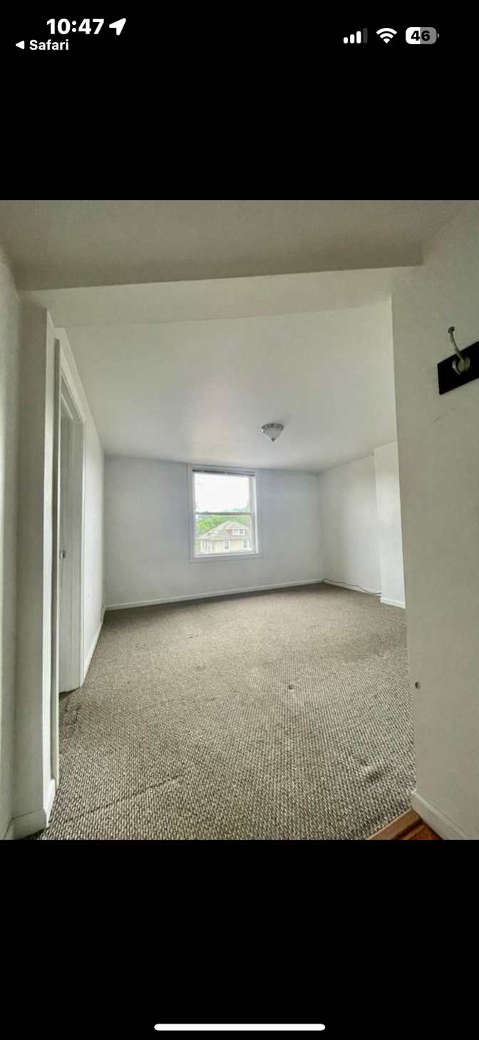 Faust's room