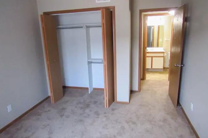 SASHA's room