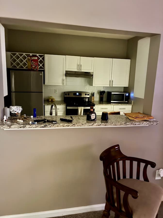 Dee's room