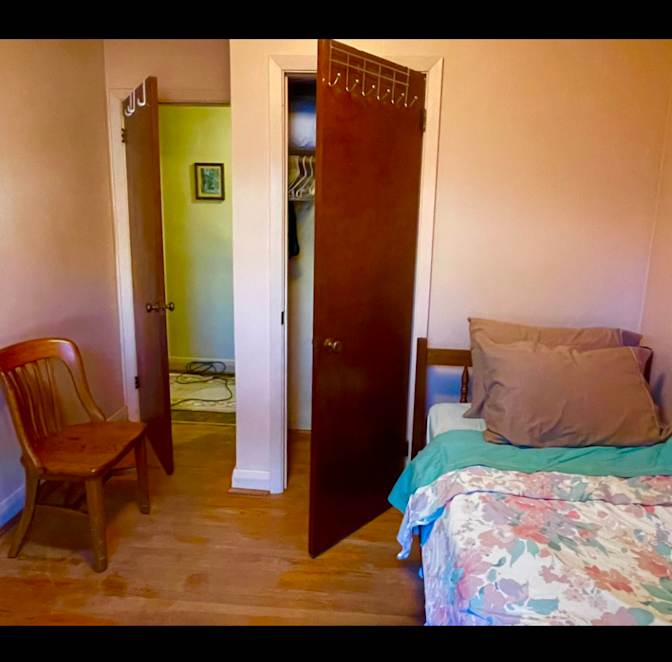 Glenda Wrixon's room