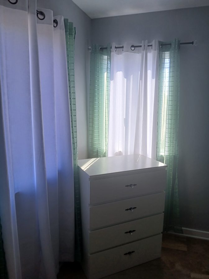 Miaamalia Martinez's room