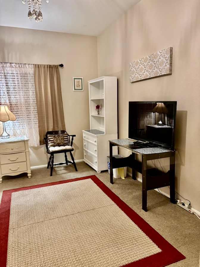 Neomi and Joel's room