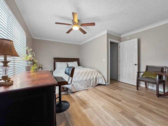 Dejuan's room