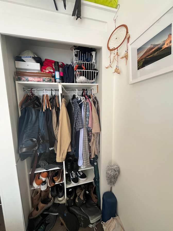 Jen's room