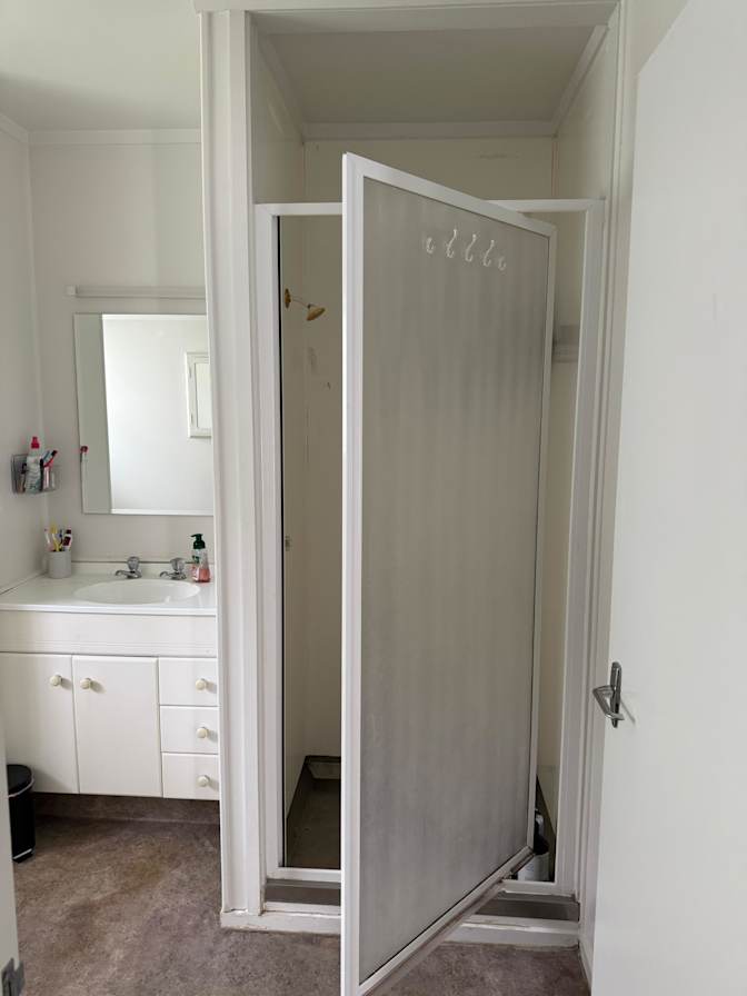 Tom's room