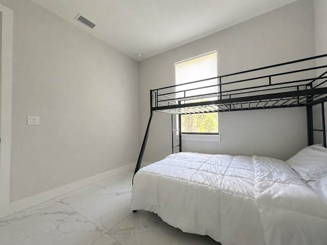 Sara's room
