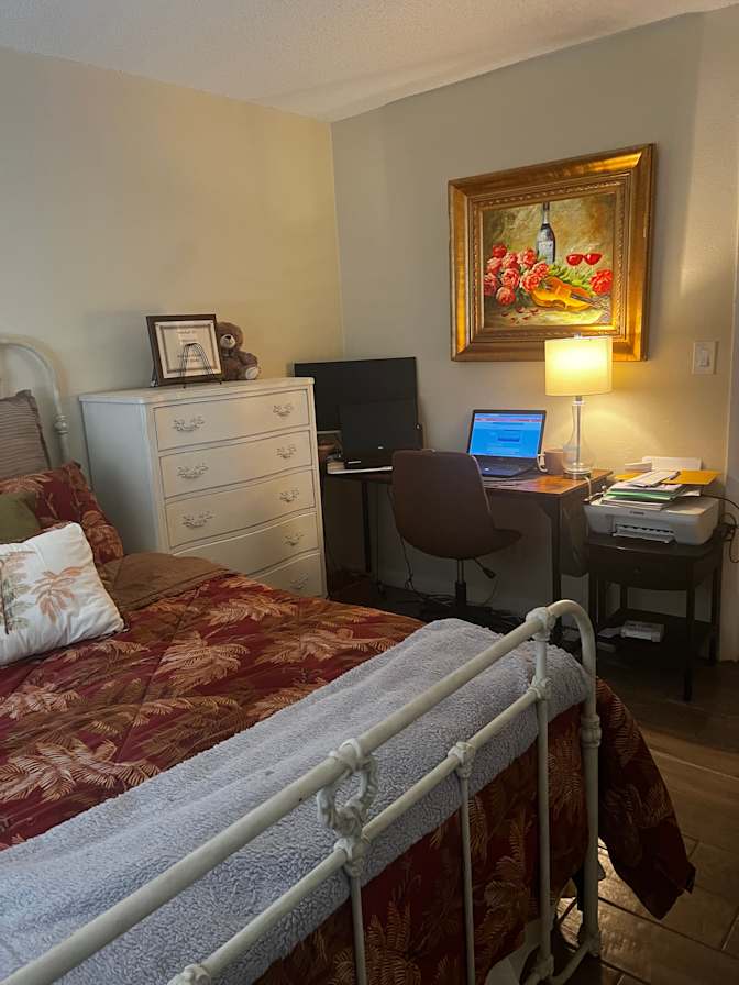 Victoria's room