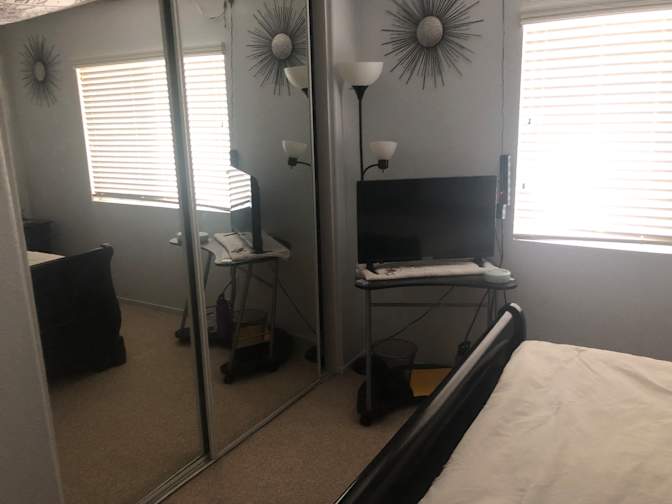Tom's room