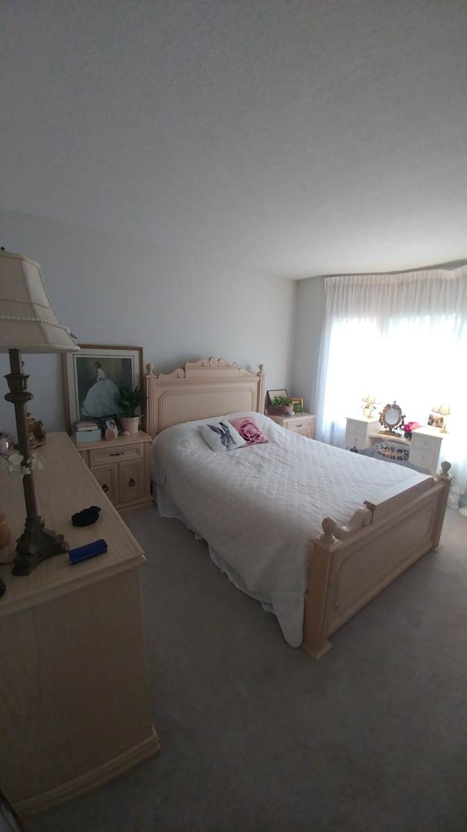 Robynn's room