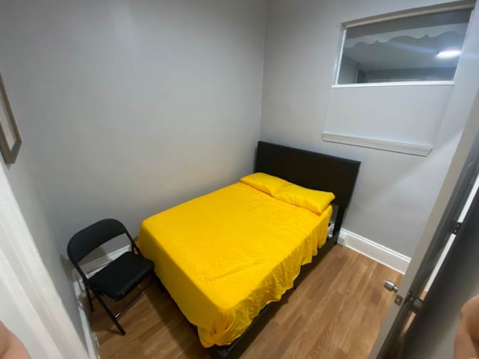 CRISTIAN ARANEDA's room
