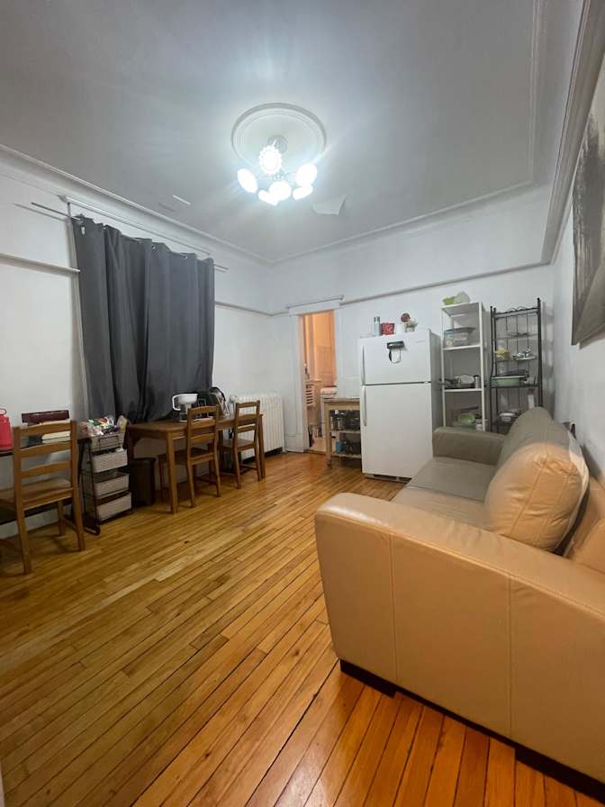 Yogeswari's room